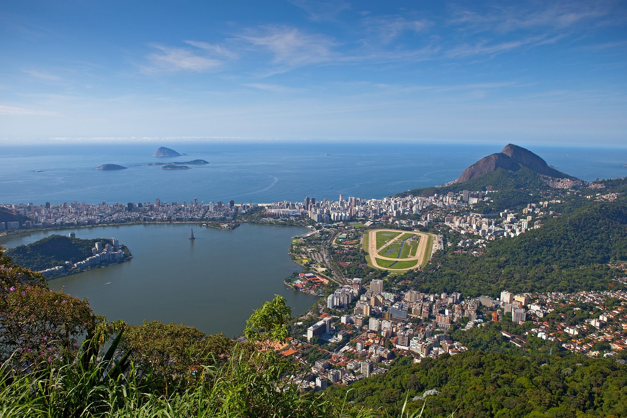 rio de janeiro, aerial view, lagoa rodrigo de freitas-2113836.jpg